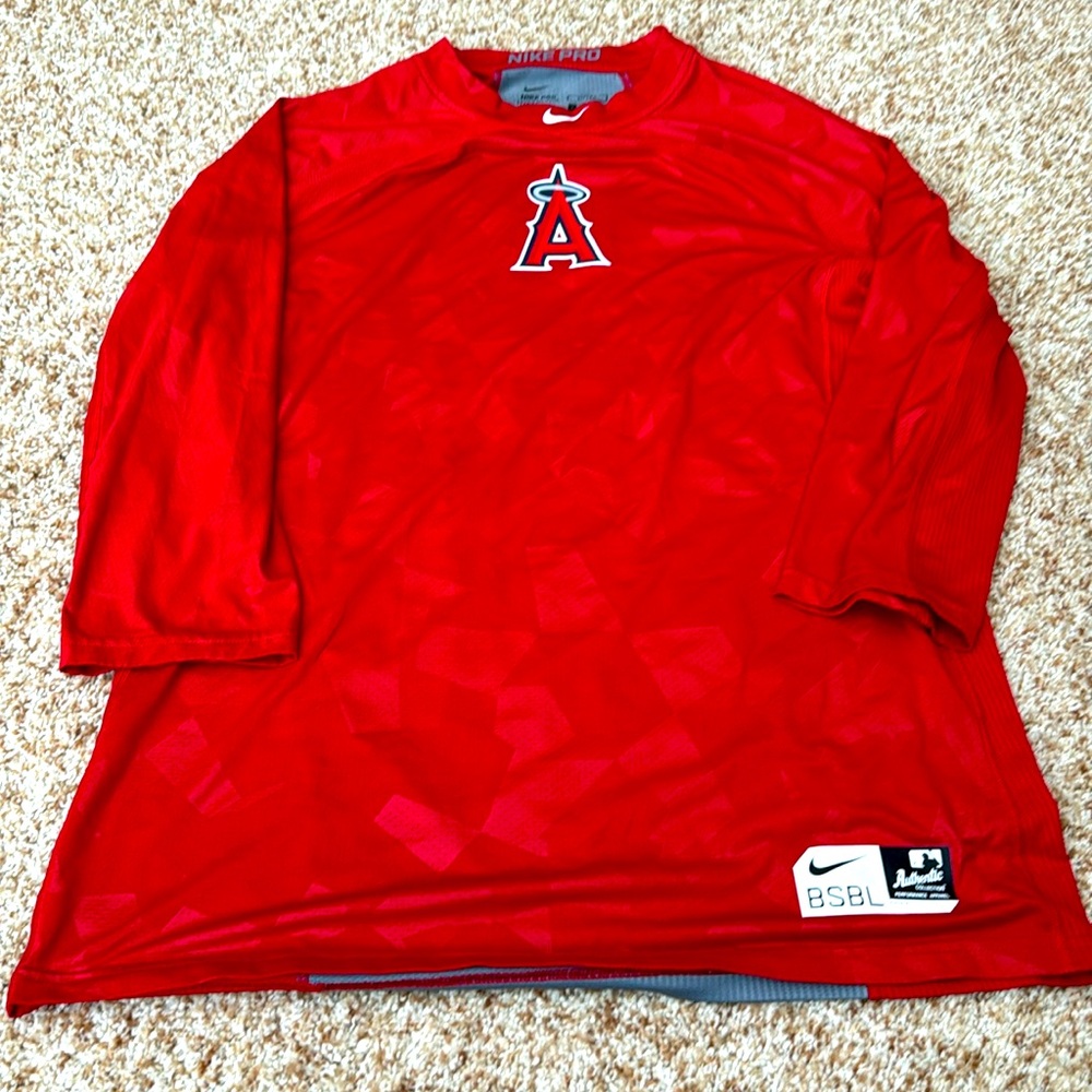 Nike Pro Hyper cool , long sleeve Dr-Fit Angels warmup shirt. LIKE NEW